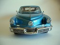 1:18 Kyosho Tucker Torpedo 1948 Azul. Subida por Ricardo